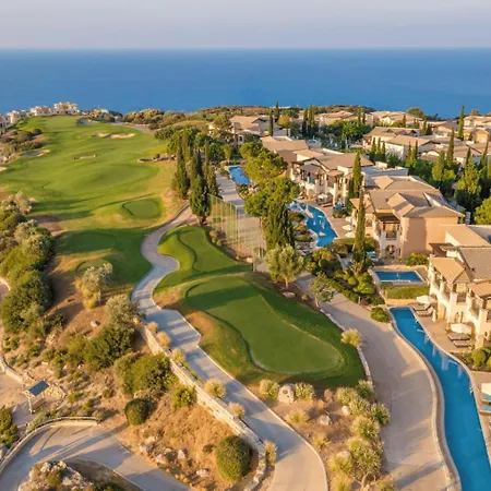 Theseus Village - 2 Bed With Pool View, Aphrodite Hills