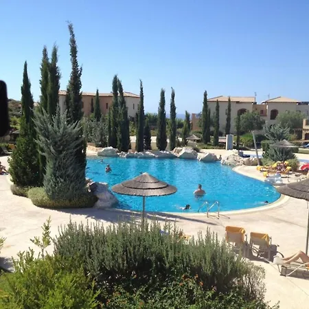 Theseus Village - 2 Bed With Pool View, Aphrodite Hills * קוקליה