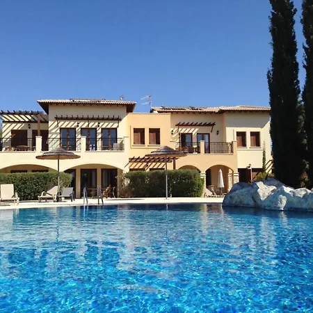 Theseus Village - 2 Bed With Pool View, Aphrodite Hills דירה קוקליה