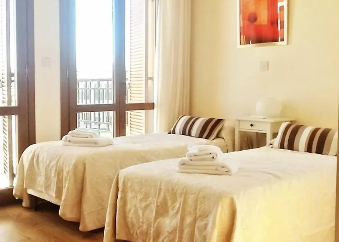 Theseus Village - 2 Bed With Pool View, Aphrodite Hills