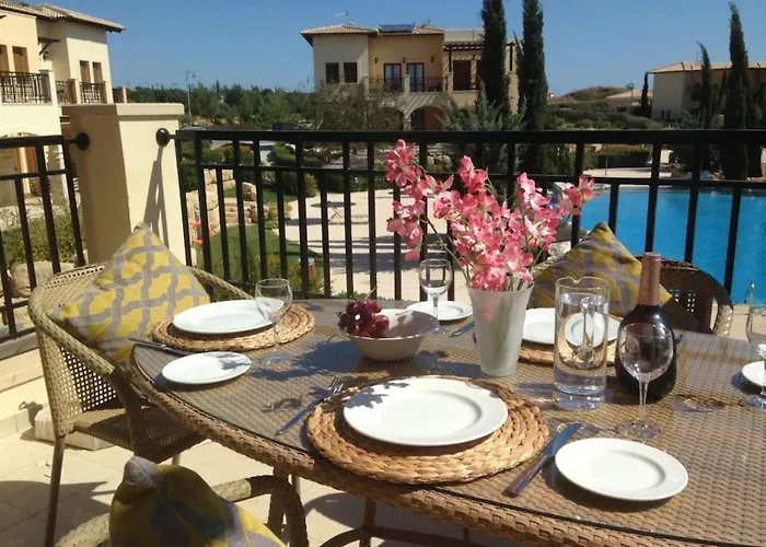 Theseus Village - 2 Bed With Pool View, Aphrodite Hills Kouklia