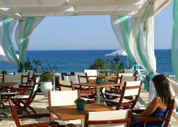 Theseus Village - 2 Bed With Pool View, Aphrodite Hills Kouklia